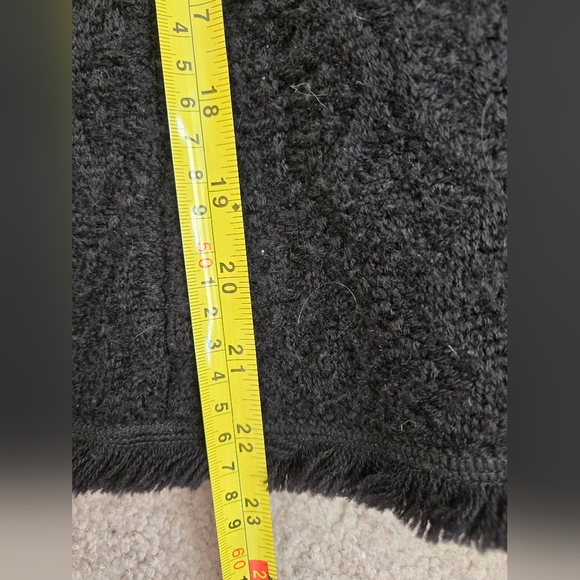 LUISA SPAGNOLI ITALY Virgin Wool Boucle Black Sweater with Fringed Hem. Size S - Picture 16 of 16